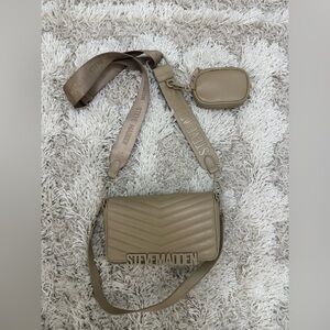 Steve Madden Beige Quilted Crossbody Set